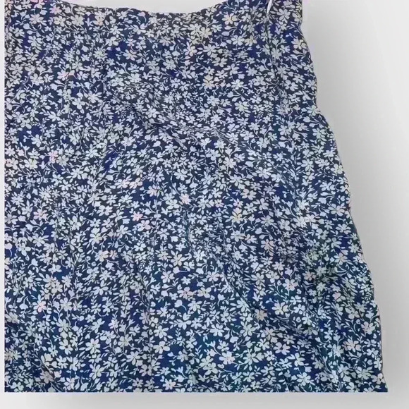 Blue Floral Midi Skirt - perfect for warmer weather! - Picture 2 of 3